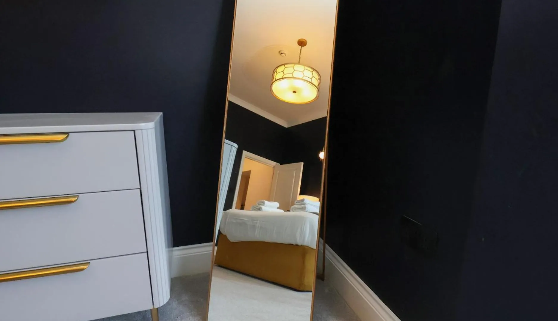 The Salisbury Apartment 301 Scarborough
