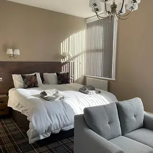 2* Affittacamere Carlton House